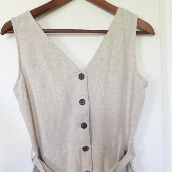 NWOT Cream Linen Button Up Romper Size S/M - Picture 6 of 8
